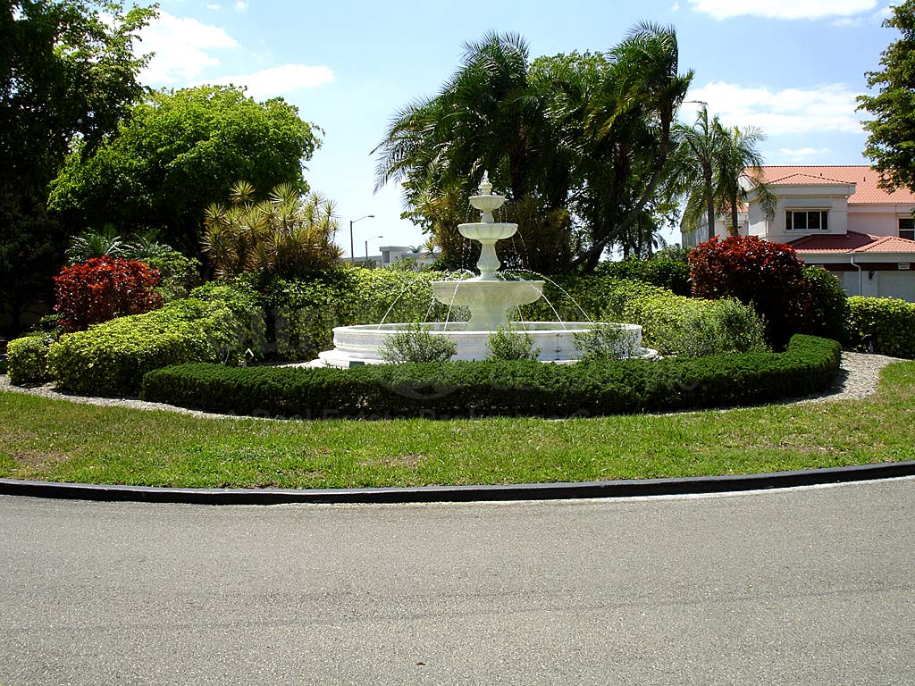 Seven Lakes Fountain
